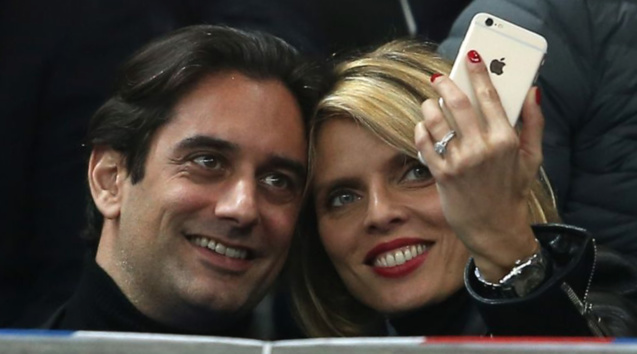 Sylvie et son désormais mari Laurent, photo prise lors d'un match au Stade de France