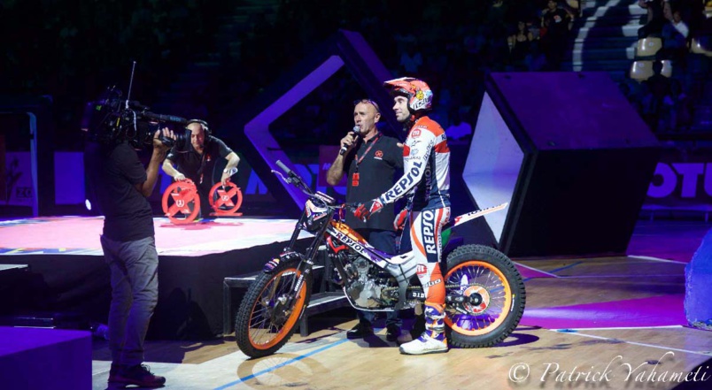 Mondial Indoor Moto X-Trial au Petit Stade de l'Est: spectaculaire!