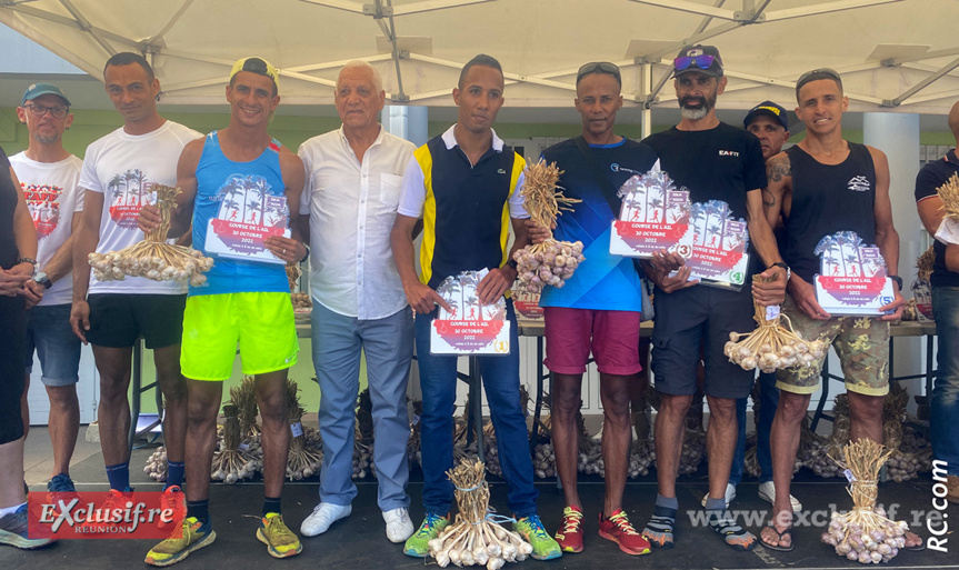 Les cadors de la course félicités par Jean-Claude Prianon, président de la Ligue Réunionnaise d’Athlétisme