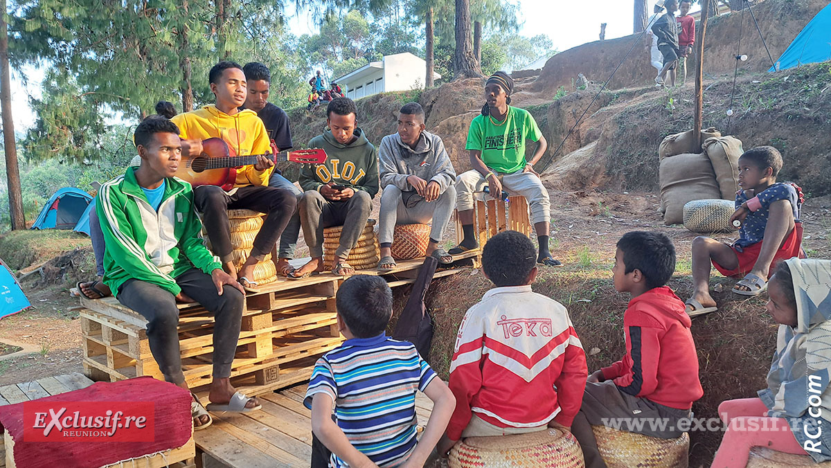 Camping en musique sur les berges du lac de Ankadinandriana