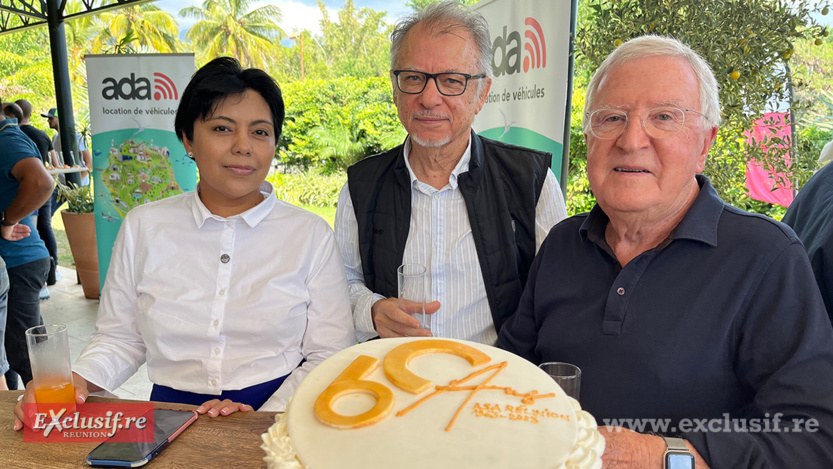 Muriel Rajoel, Jean-Pierre Ollivier et Richard Valencienne devant le gâteau des 60 ans de l'ASA Réunion