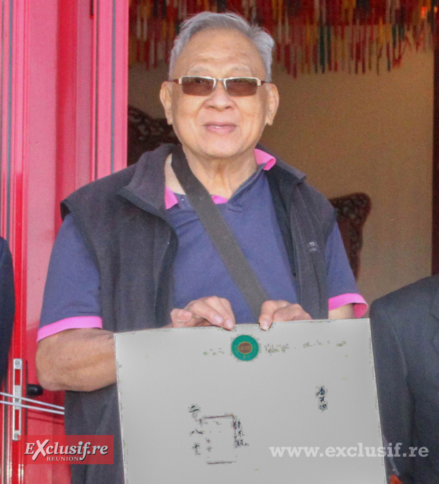 (Photo d'archive) Le regretté Bernard Wan Tan Hu, ancien secrétaire de l'association Guandi de Saint-Pierre (Photo d'archive) Le regretté Bernard Wan Tan Hu, ancien secrétaire de l'association Guandi de Saint-Pierre