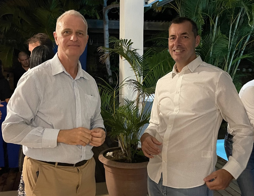 Jean-Philippe Pozzi, de Progresstrain Ing, et Frank Brocard, de Loxam Réunion