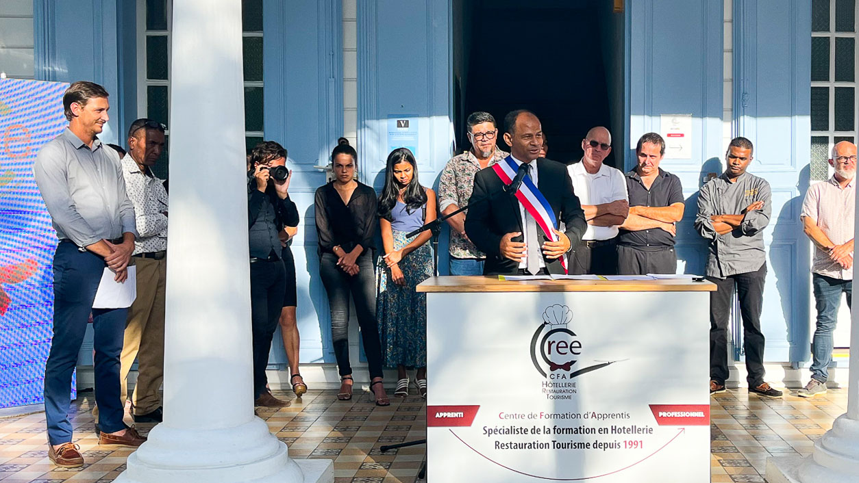 Le maire de Saint-Paul, Emmanuel Séraphin, a salué le travail du CREE et félicité les lauréats