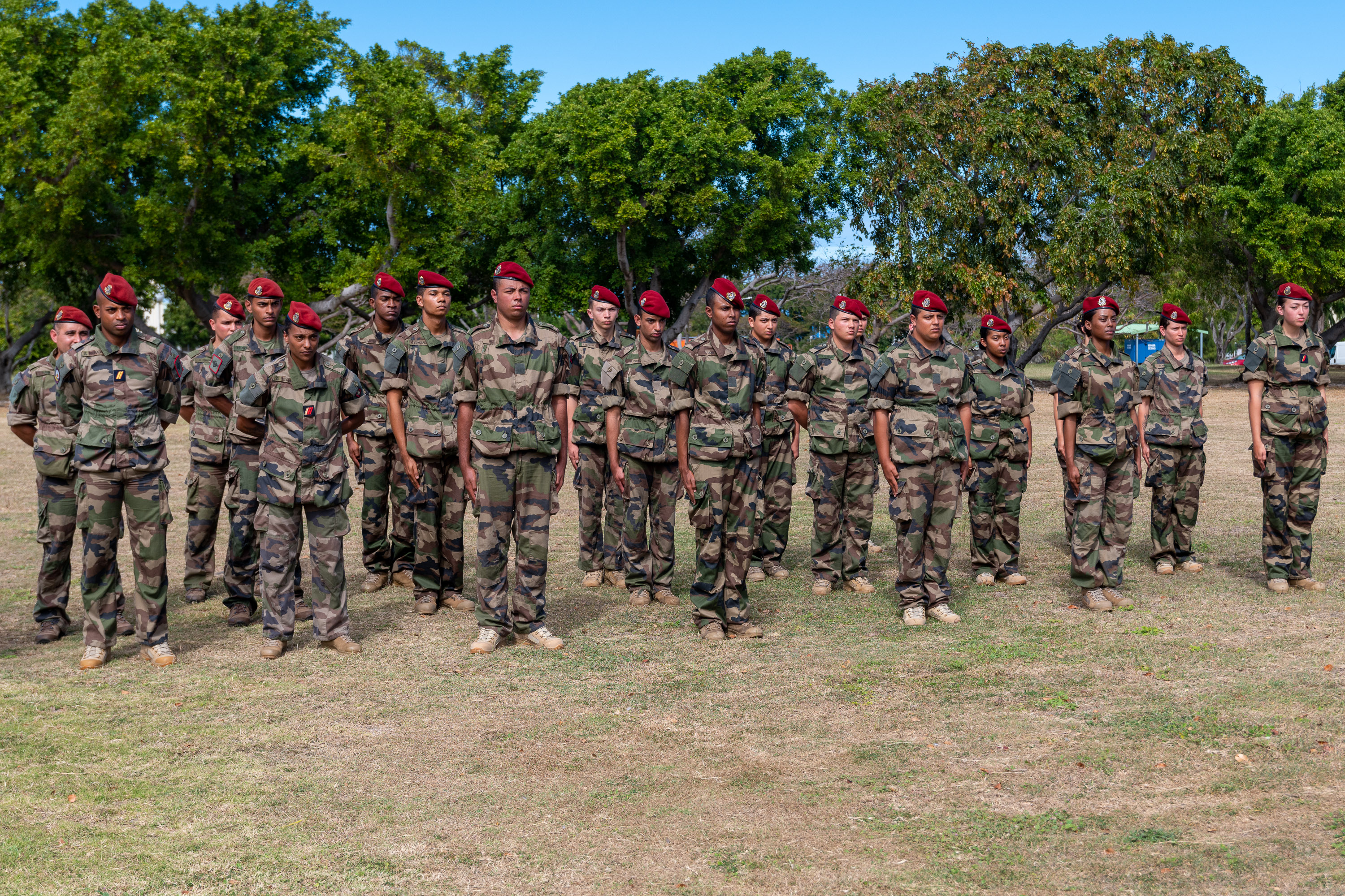 Armée: 6 filles et 10 garçons intègrent la réserve opérationnelle du 2e RPIMa