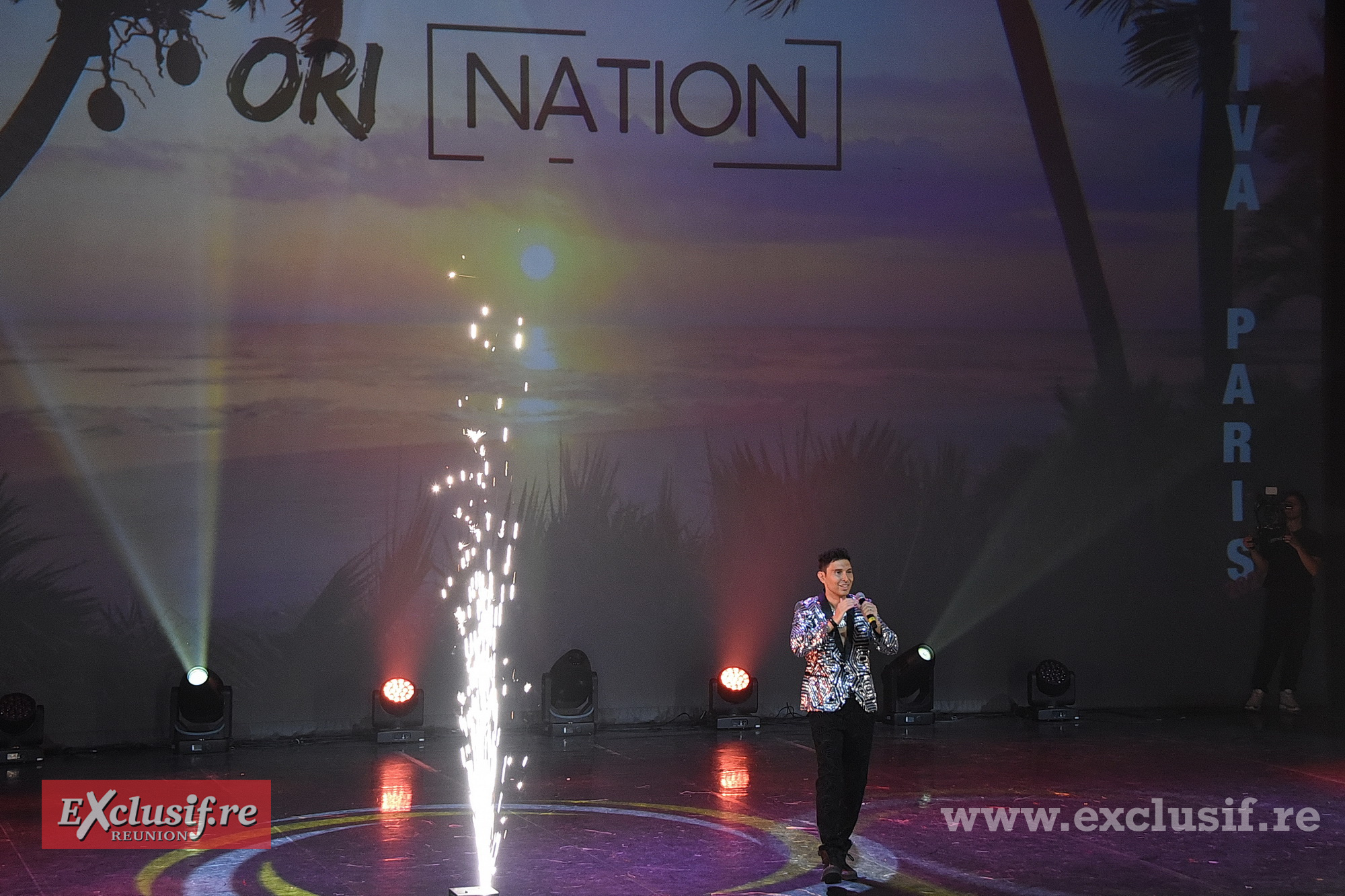Ken Carlter a aussi dévoilé son nouveau hit ; "Ori Nation" (la nation de la danse tahitienne).