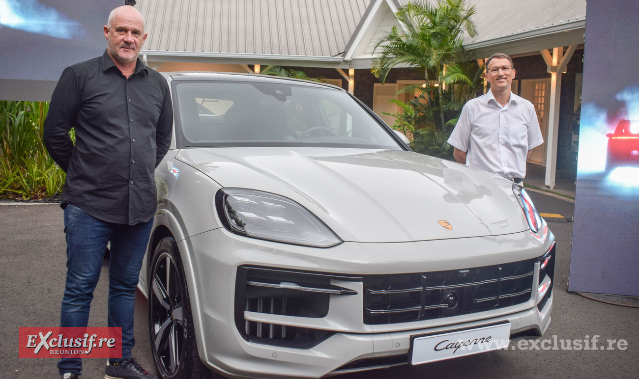 Bertrand Chartier, directeur du Centre Porsche Réunion, et Marc Bergeretti, directeur général du pôle automobile Groupe Caillé