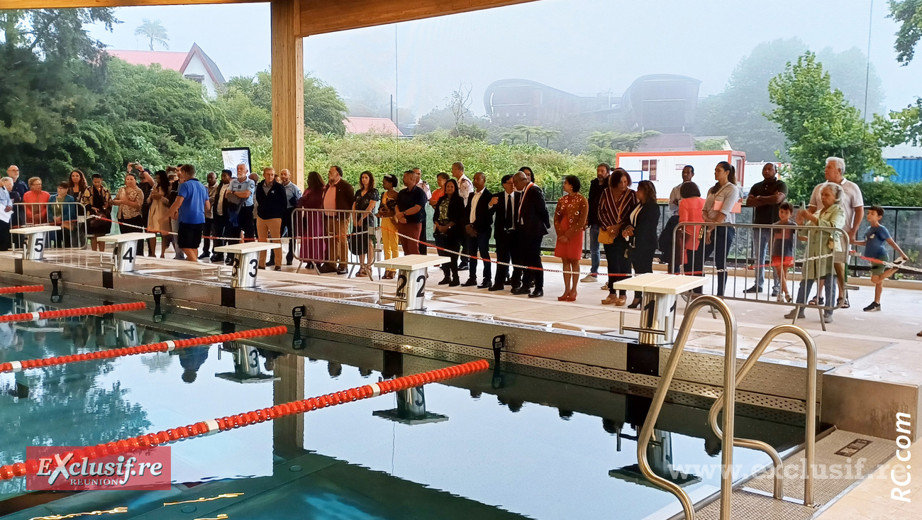 Les invités ont assisté à une démonstration des nageurs palmiplainois et des sélectionnés des Jeux des Iles