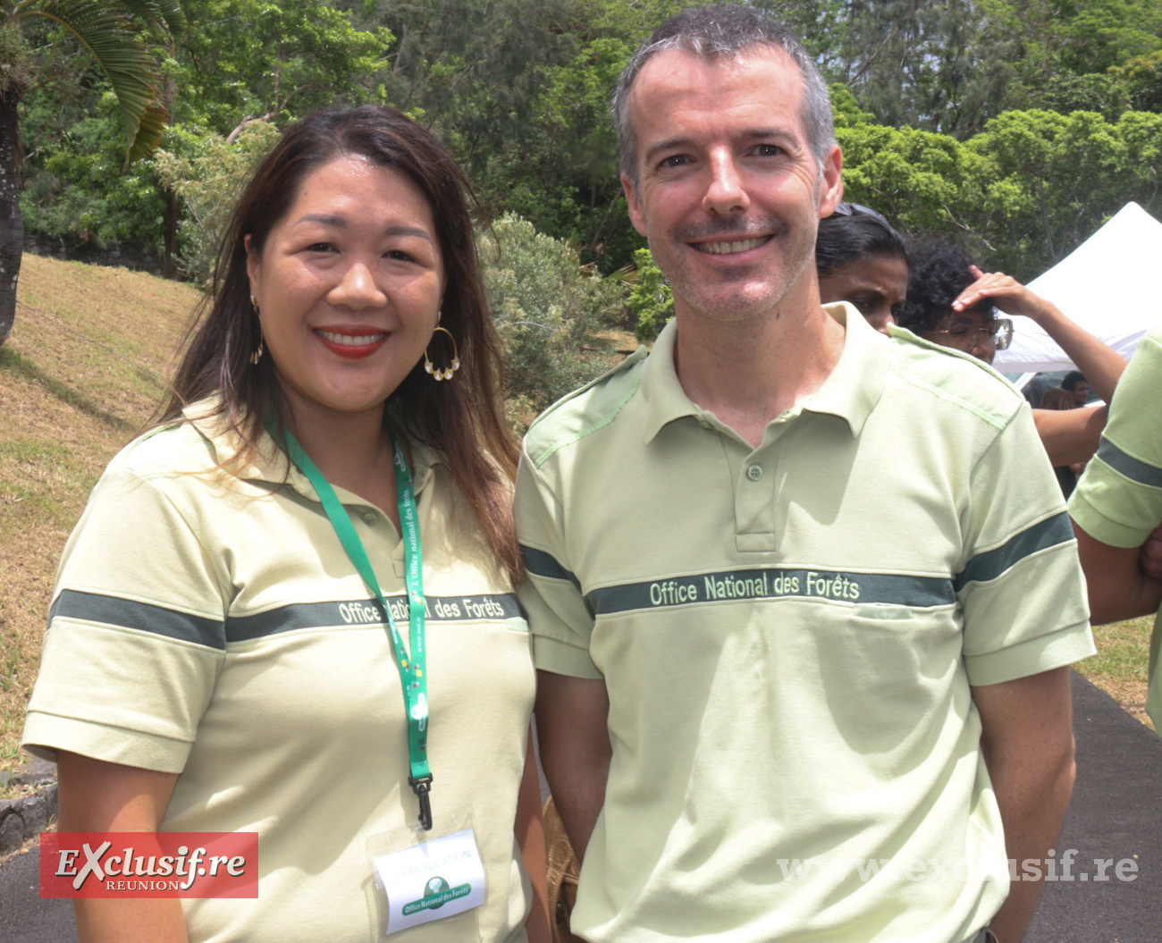 Kelly Cheung Kivan Yeun, responsable régionale de communication ONF, et Benoît Loussier