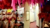 La meneuse de revue du Moulin Rouge a mis fin à sa carrière pour devenir avocate!