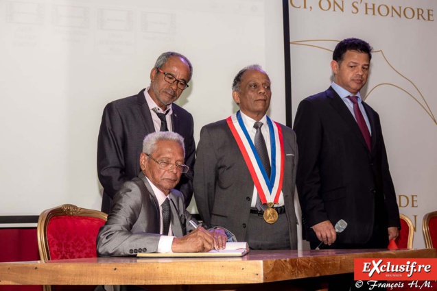 5 nouveaux Citoyens d'honneur à Saint-Denis 5 nouveaux Citoyens d'honneur à Saint-Denis