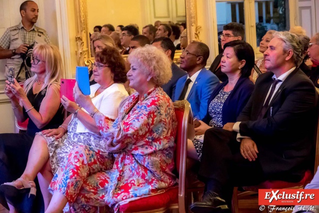 5 nouveaux Citoyens d'honneur à Saint-Denis 5 nouveaux Citoyens d'honneur à Saint-Denis