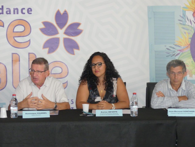 Dominique Fournel, vice-président de la Région, Karine Infante, présidente de la Halle des Manifestations, et Jean-Bernard Gonthier, président de la Chambre d'Agriculture