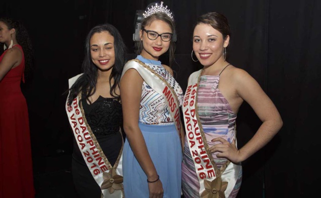 Miss Vacoa 2016 et ses dauphines