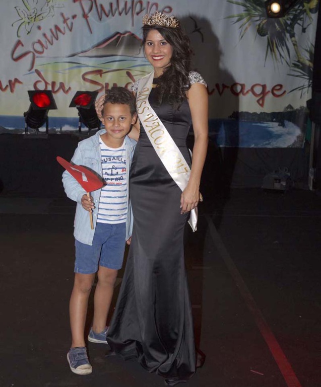 Miss Vacoa 2017: Chloé Damour couronnée, toutes les photos