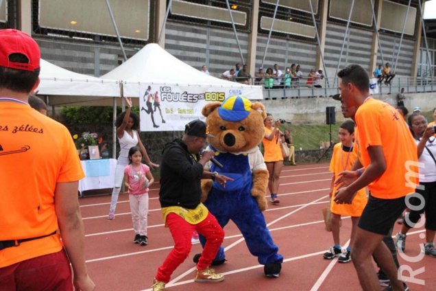 Foulées de Bois d'Olives: Clementz et Bonnabaud s'imposent Foulées de Bois d'Olives: Clementz et Bonnabaud s'imposent