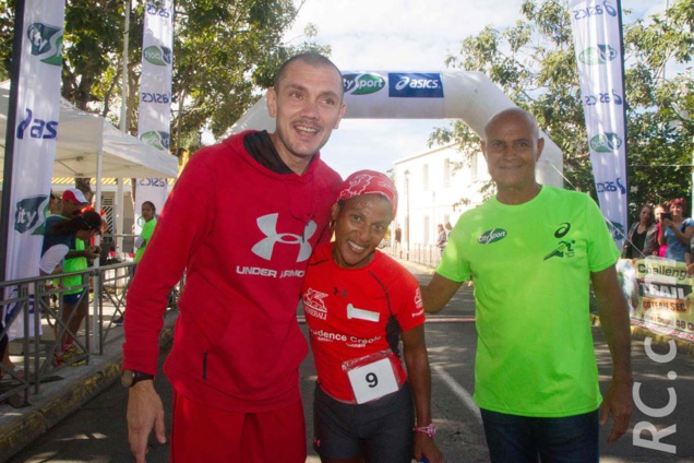 Marcelle Puy félicitée par Bertrand Vienne et Jocelyn Céus Marcelle Puy félicitée par Bertrand Vienne et Jocelyn Céus