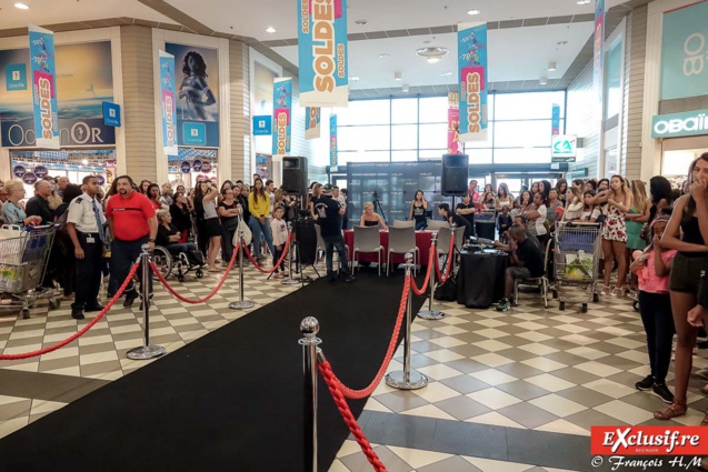 Enormément de monde à Saint-Pierre pour ce casting Enormément de monde à Saint-Pierre pour ce casting