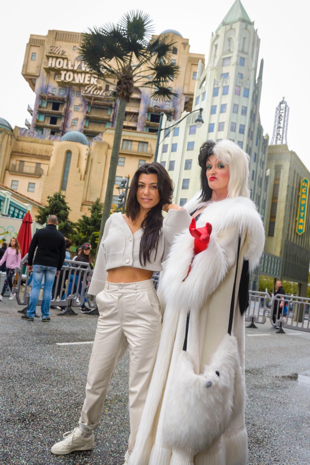Kourtney est l'aînée des Kardashian, elle est de passage à Paris pour la Fashion Week