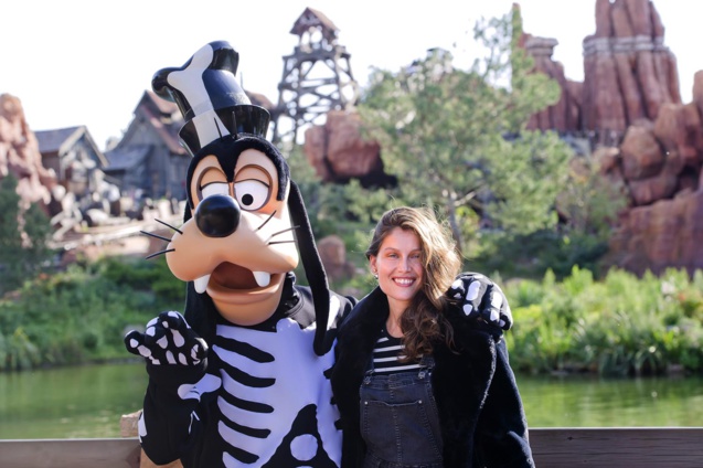Disney Halloween: Kourtney Kardashian, Salma Hayek, Laetitia Casta sont venues
