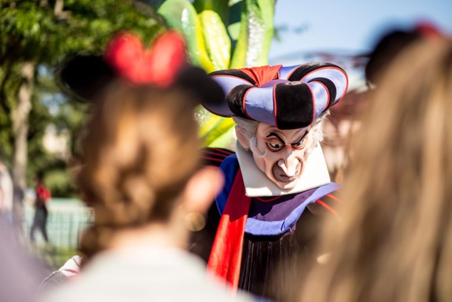 Disney Halloween: Kourtney Kardashian, Salma Hayek, Laetitia Casta sont venues
