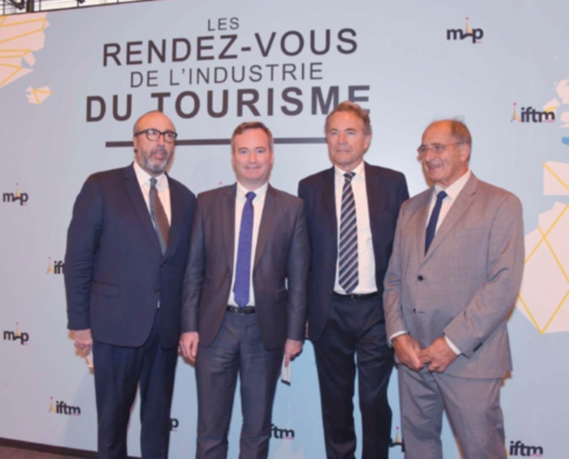 Visite d'Annick Girardin, ministre des Outre-mers, sur le stand de l'IRT.
