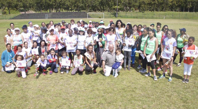 Foulées Féminines à la Plaine des Palmistes avec Azuima Issa