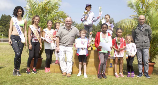 Foulées Féminines à la Plaine des Palmistes avec Azuima Issa Foulées Féminines à la Plaine des Palmistes avec Azuima Issa