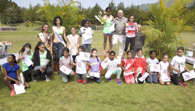 Foulées Féminines à la Plaine des Palmistes avec Azuima Issa