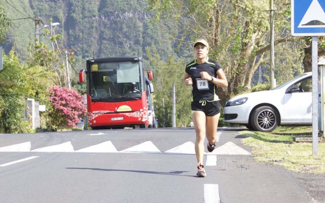 Foulées Féminines à la Plaine des Palmistes avec Azuima Issa Foulées Féminines à la Plaine des Palmistes avec Azuima Issa