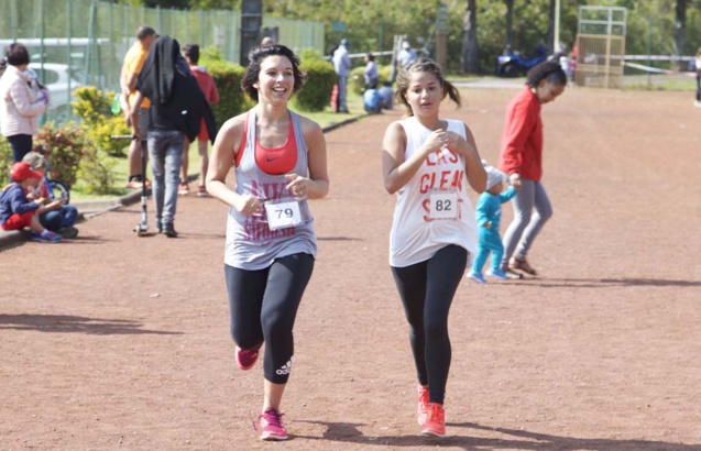 Foulées Féminines à la Plaine des Palmistes avec Azuima Issa