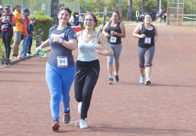 Foulées Féminines à la Plaine des Palmistes avec Azuima Issa