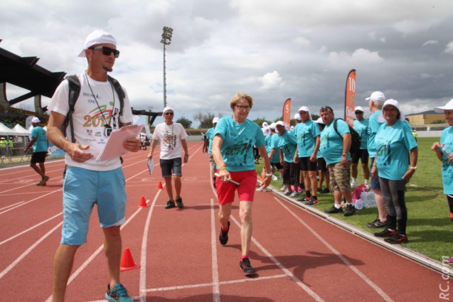 L'une des représentantes de Collombelles, dans l'épreuve des relais L'une des représentantes de Collombelles, dans l'épreuve des relais