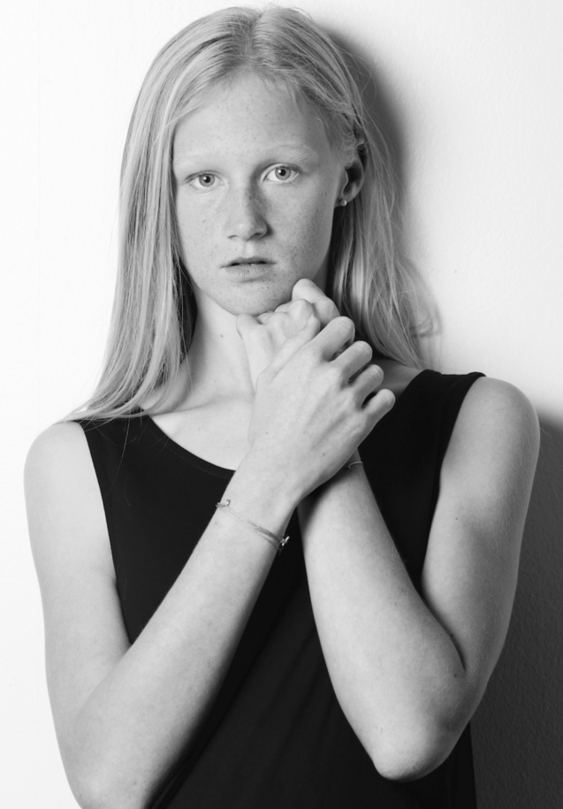Catherine Dilewyns - 14 ans 1/2 - 1,76m