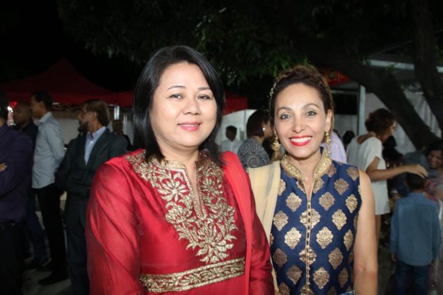 Lynda Lee Sow Sin, conseillère régionale, déléguée à l’ouverture sur l’Est de l’Océan Indien (Inde, Chine, Australie), et Corine Robert, directrice de la communication à la Région Lynda Lee Sow Sin, conseillère régionale, déléguée à l’ouverture sur l’Est de l’Océan Indien (Inde, Chine, Australie), et Corine Robert, directrice de la communication à la Région
