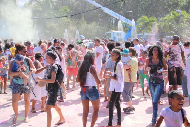 La Fête du Holi à Saint-André