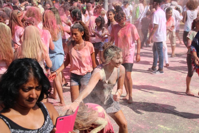 La Fête du Holi à Saint-André
