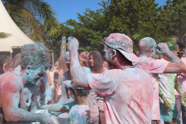 La Fête du Holi à Saint-André