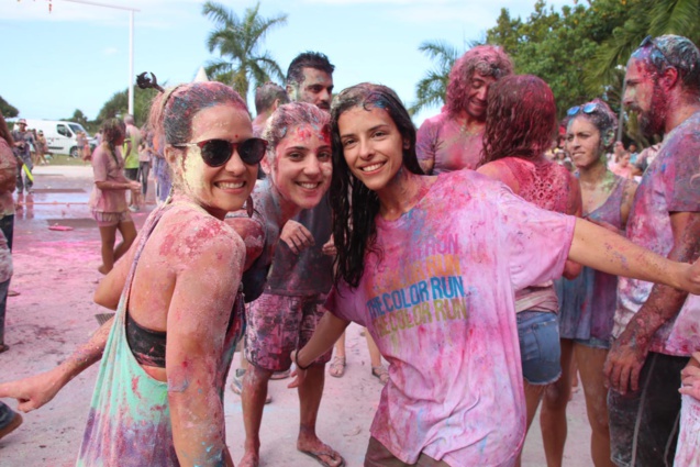 La Fête du Holi à Saint-André