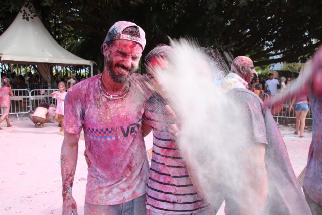 La Fête du Holi à Saint-André