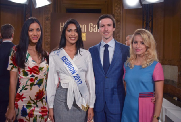 Avec des invités du défilé