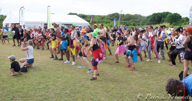 Tropica'Dingue 2017: quand les "fous" s'amusent...