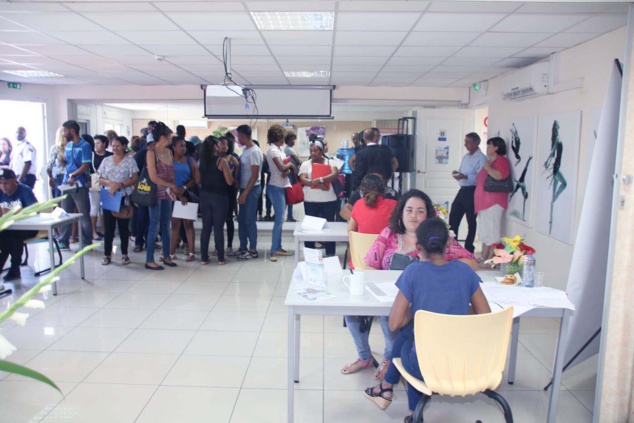 Job Dating à BAC Réunion: énormément de demandes!