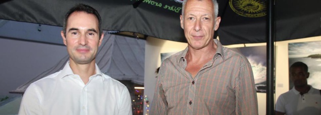 Expo: "La Réunion-Sur-Mer" à la Galerie Artefact Expo: "La Réunion-Sur-Mer" à la Galerie Artefact