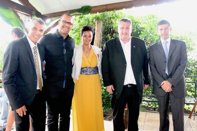 Jean-Louis Prianon, Daniel Sangouma, Florence Avaby, Eric Tanguy, président de la Fédération Française de Volley-Ball et Jérôme Fournier, directeur de la Jeunesse et Sports et de la Cohésion Sociale