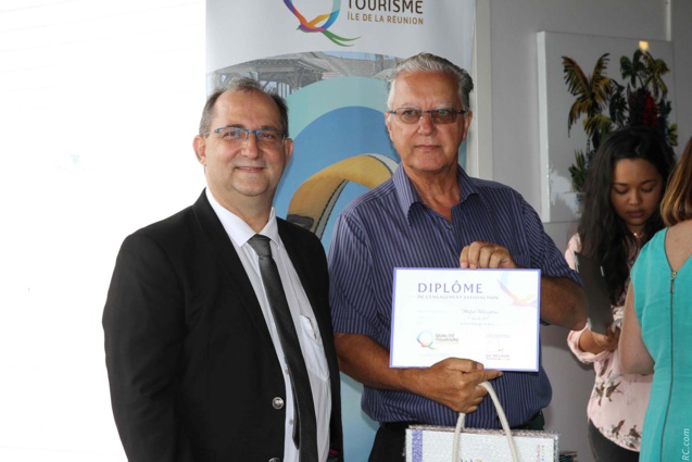 Mafate Helicoptère pour voir la Réunion d'en haut