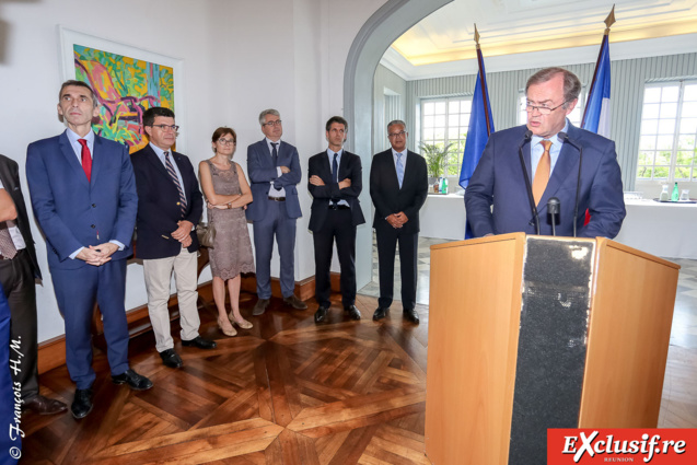 "Merci à tous pour votre engagement au quotidien" a dit le Préfet