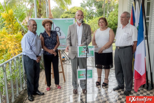 Le président entouré des élus de la Cinor Le président entouré des élus de la Cinor