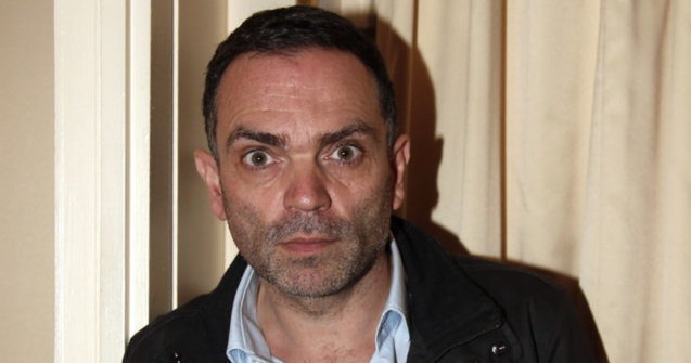 Yann Moix se place en défenseur des migrants, il se fait allumer par la maire de Calais