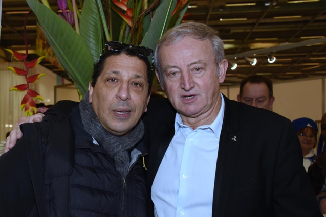 Smaïn, venu pour animer la première journée, a rencontré Yann Quéfellec, un ami fidèle du salon Smaïn, venu pour animer la première journée, a rencontré Yann Quéfellec, un ami fidèle du salon